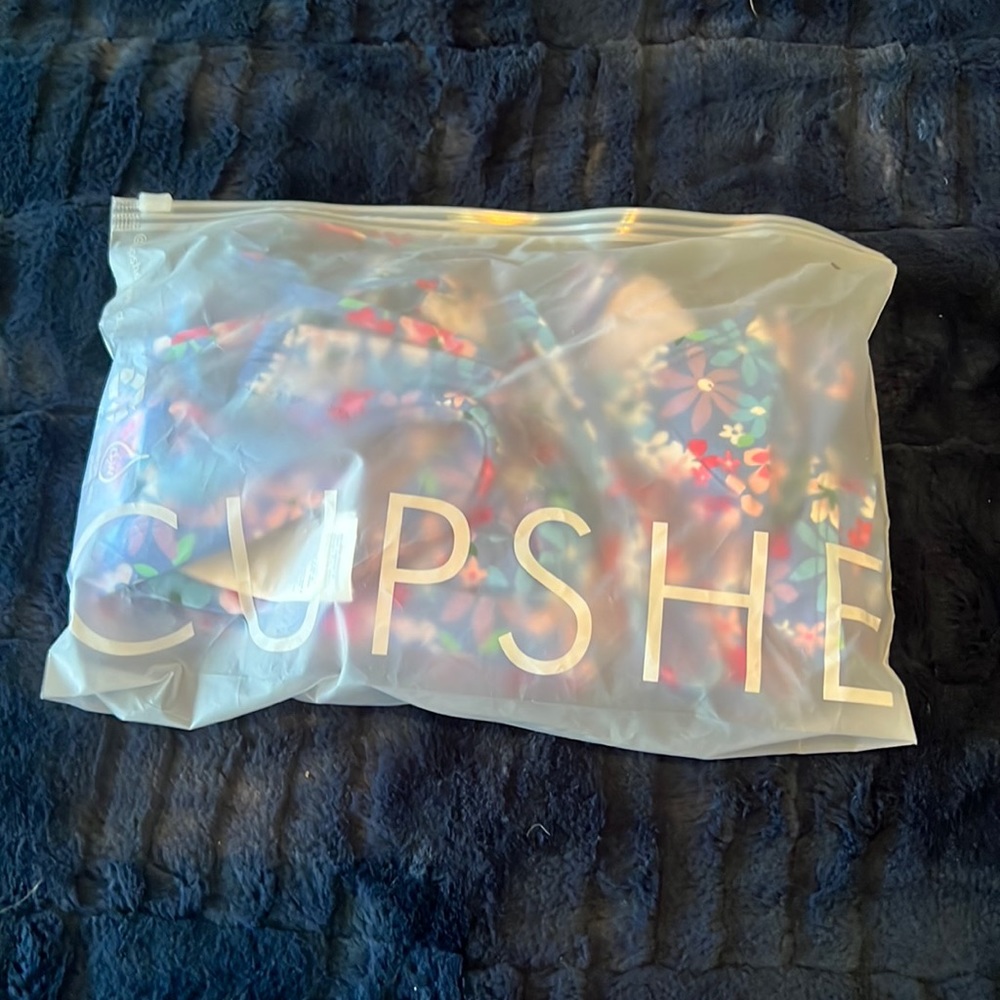 Brand new cup she bikini